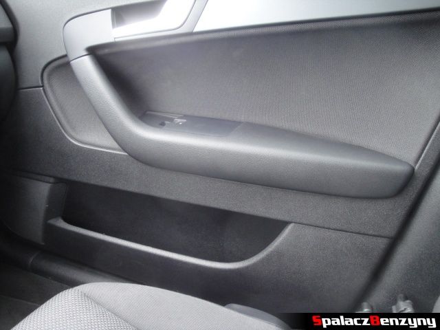 Audi A3 1.6 Sportback drzwi od wewnętrz