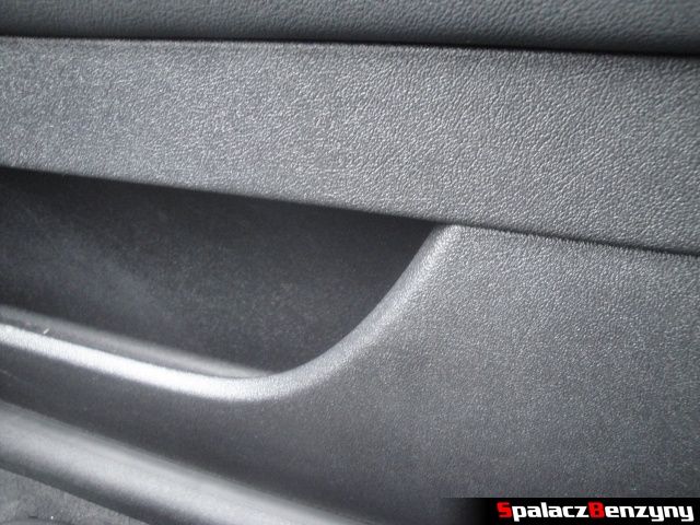 Audi A3 1.6 Sportback plastikowe obicie drzwi