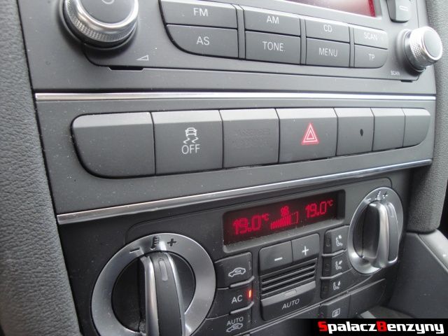 Audi A3 1.6 Sportback zablokowany przycisk ESP