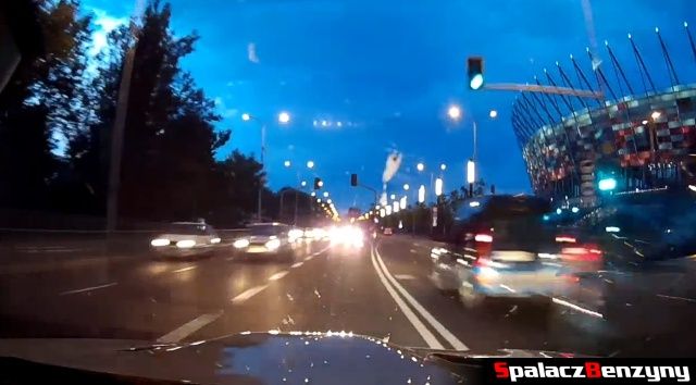 BMW M3 szalejące po Warszawie