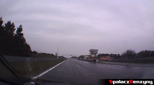 Deszczowa pogoda podczas jazd 2 edycji Tor Poznań Track Day