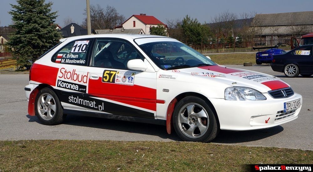 Honda Civic biało czerwona na 3. runda SuperOes Kielce 2014