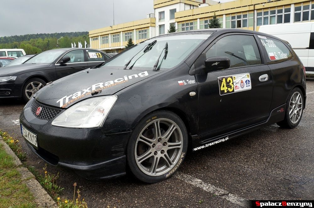 Honda Civic Type R czarna na 4. runda SuperOes Kielce 2014