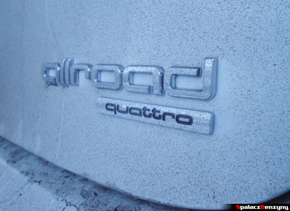 Logo allroad na Audi A6 allroad quattro