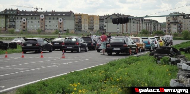 Oczekiwanie na wyjazd po przejazdach na Rally Sprint WORD 2012 w Lublinie
