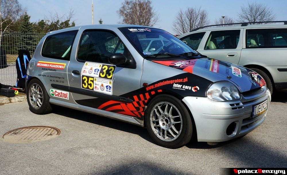 Renault Clio inter cars na 3. runda SuperOes Kielce 2014
