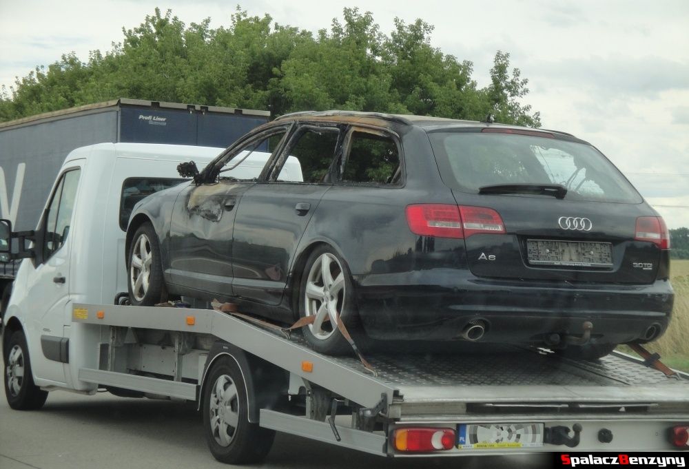 Spalone Audi A6 na lawecie w drodze do Polski
