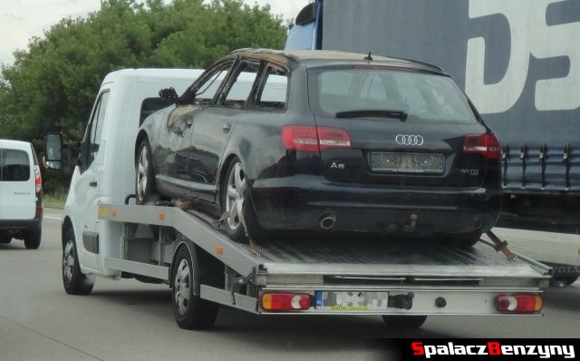 Spalone Audi A6 quattro w drodze do Polski