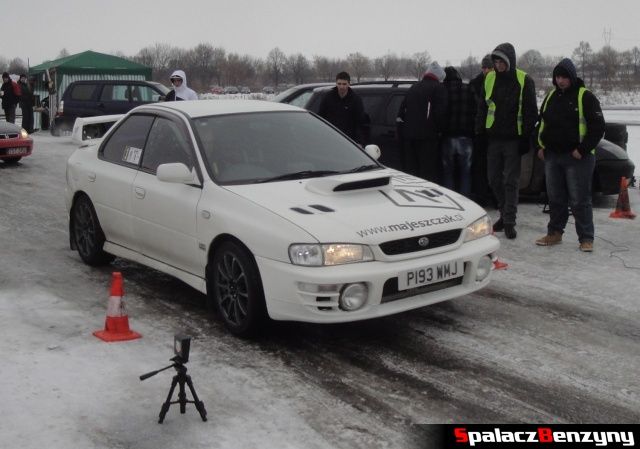 Subaru Impreza GT biay angielski na RS pamici Janusza Kuliga na Torze w Lublinie 2013