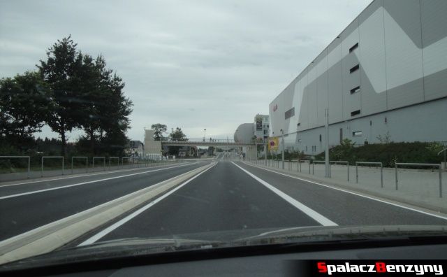 Ulica przy kompleks motorsportowy Nurburgring