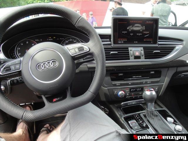 Wnętrze Audi RS7 na Worthersee 2013