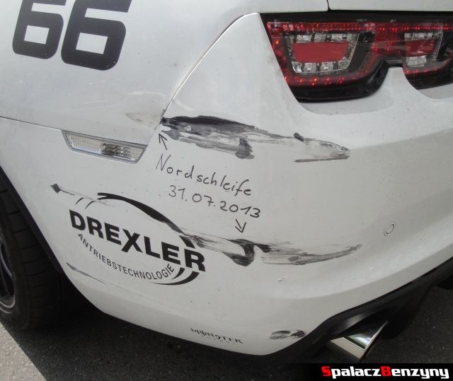 Zarysowany zderzak Camaro Nurburgring Nordschleife